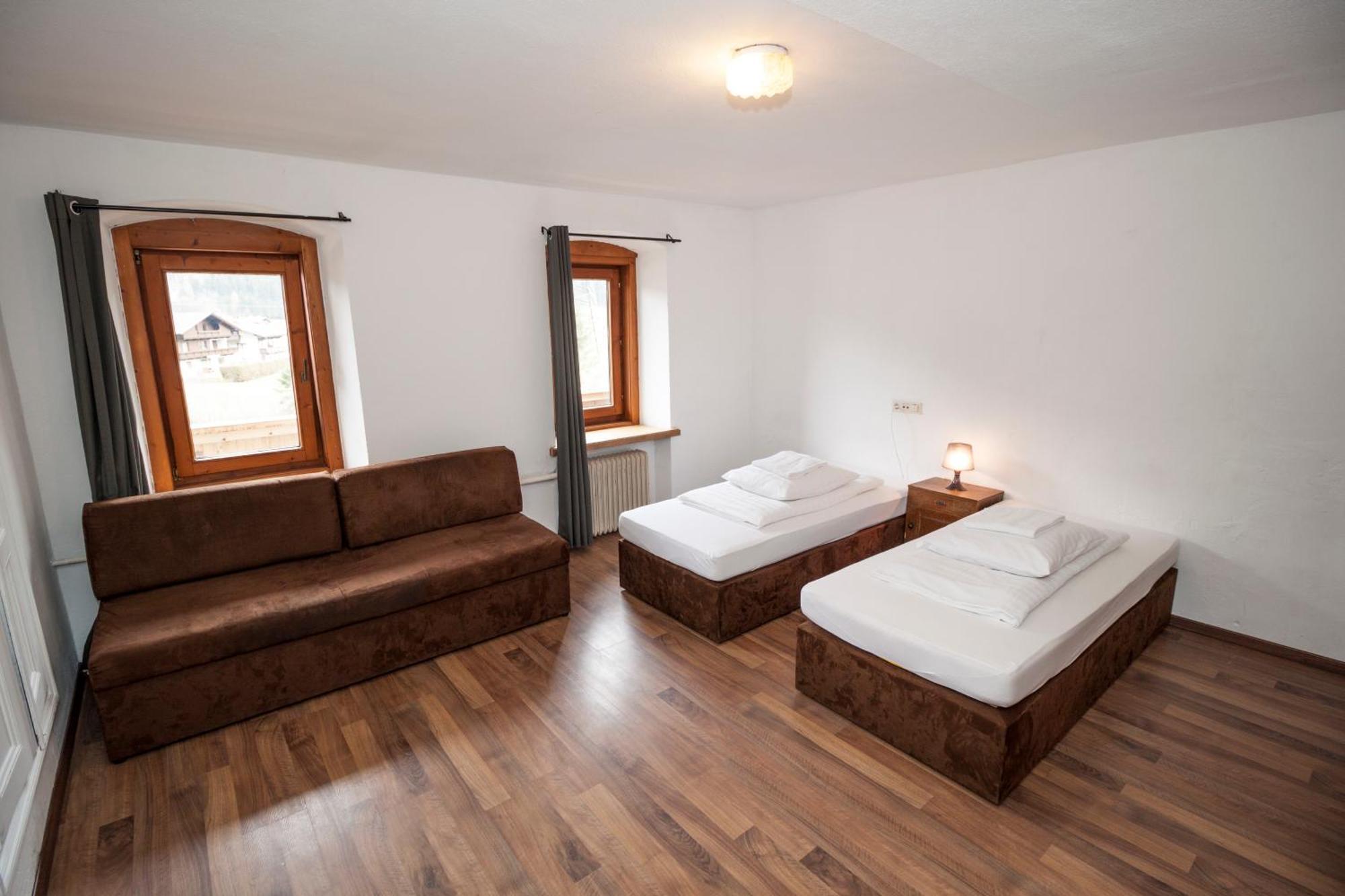Hostel Chillertal Mayrhofen Δωμάτιο φωτογραφία