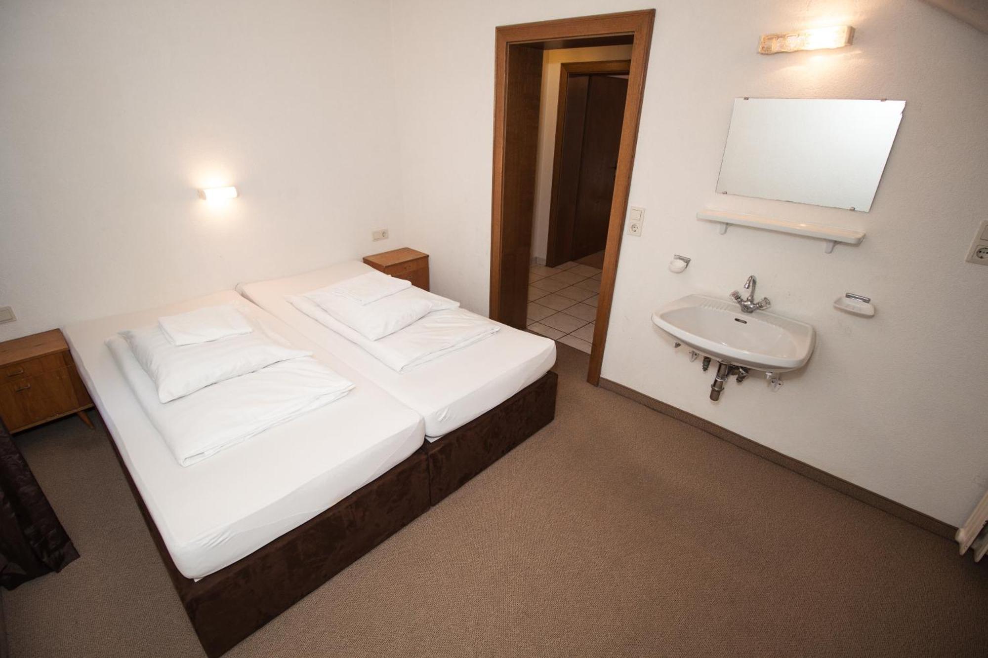 Hostel Chillertal Mayrhofen Δωμάτιο φωτογραφία