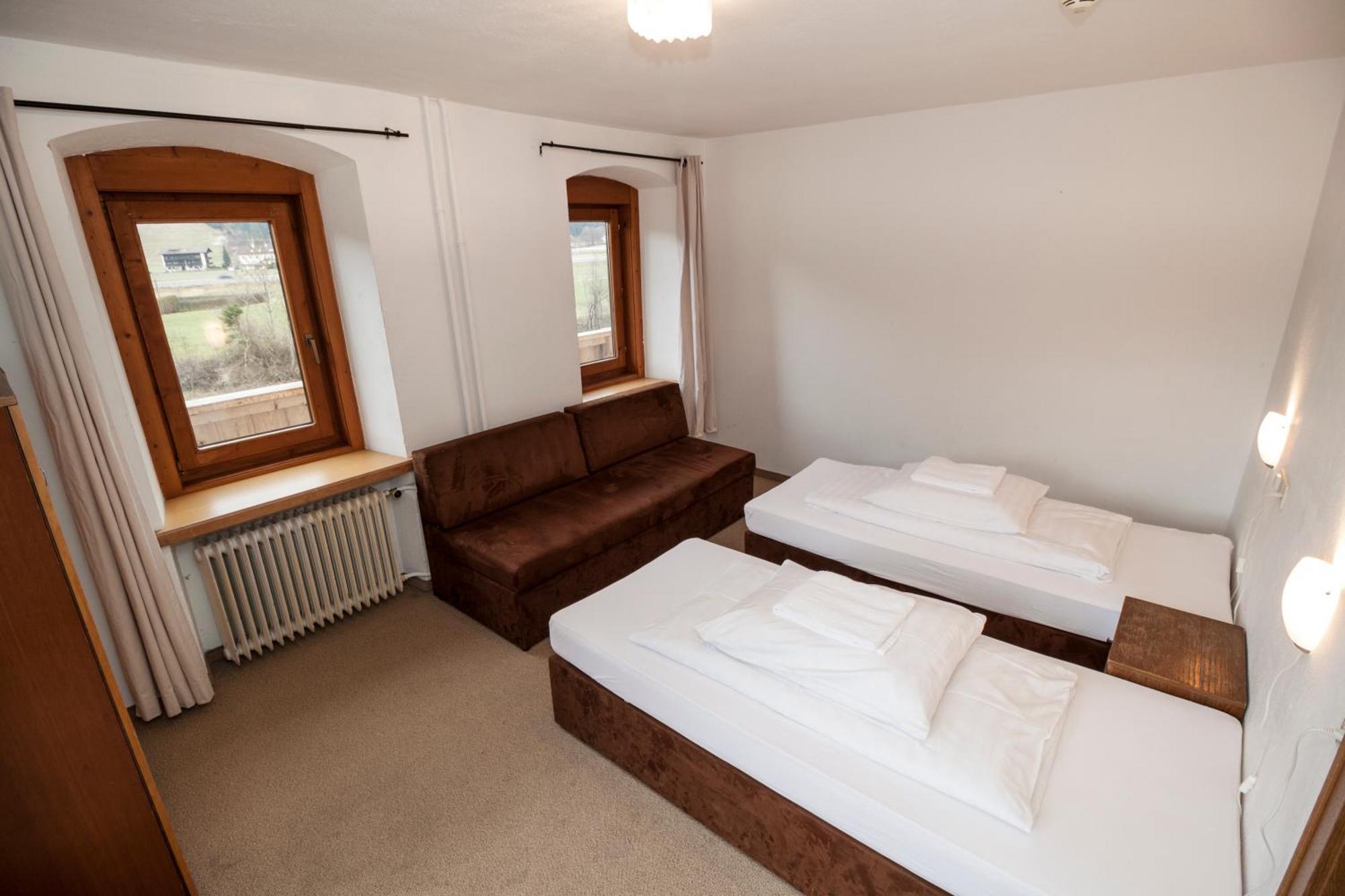 Hostel Chillertal Mayrhofen Δωμάτιο φωτογραφία